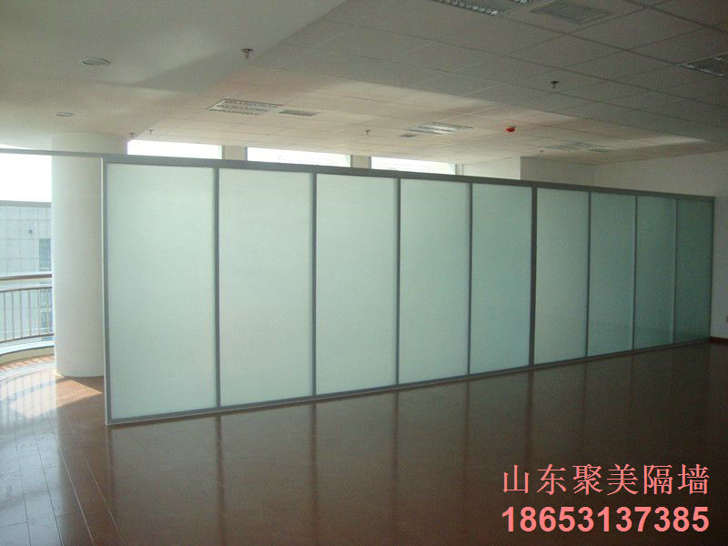 铝合金框架保护玻璃隔断的长久品质，抗氧化防腐